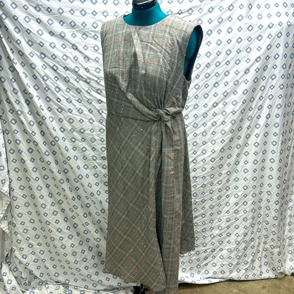Anthropologie Maeve Business Casual Fit and Flare Knot Dress Plaid Keyhole Back